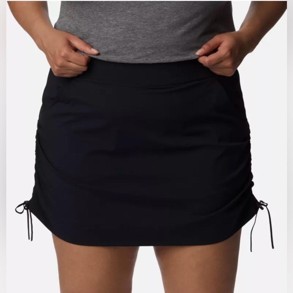 Columbia Women's Anytime Casual Skort Black Sz M